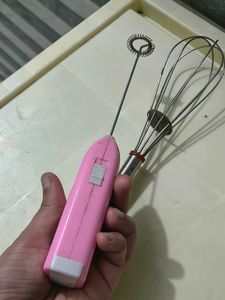 Pink Electric Milk Frother &amp; Whisk Set new conditi