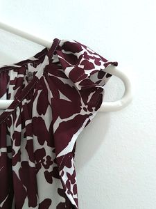🧡Frilled Cape Top - Maroon