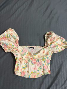 Floral Puff Sleeve Crop Top