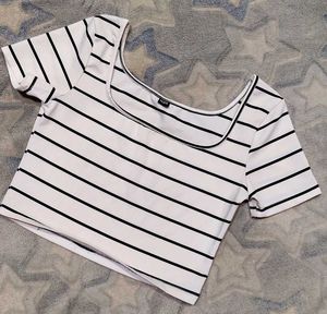 Square Neck Striped White Top 🤍