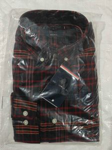 Tommy Hilfiger Plaid Button-Down Shirt