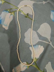 Classic Pearl Necklace