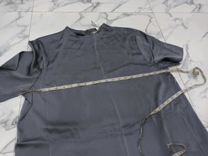 h&amp;mChic Grey Shift Dsatin dress