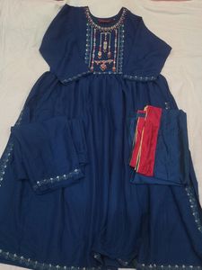 Nayra Look Suit