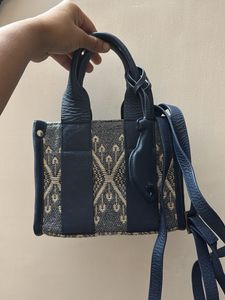 💓clearance sale💓small leather Handbag