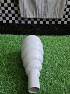 Combo of Unique Twisted Ceramic Vase&amp; Spiral vase