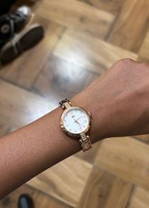 Vintagey Elegant Rose Gold Women's Watch