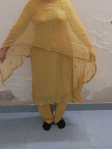 Elegant Yellow Kurta Set