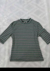 ONLY fitted striped top