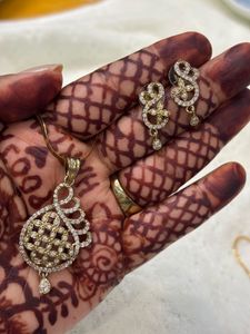 Elegant Gold & Crystal Pendant Set