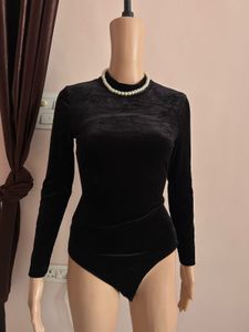 Black Velvet Backless Top (32 bust)