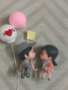 Lovely couple showpiece with balloons