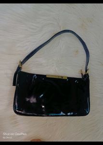 Button-Down Shirt + Freebie bag