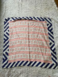 Chic Chain Print Scarf