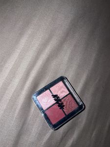 Eyeshadow Palette - Pink & Burgundy Shades