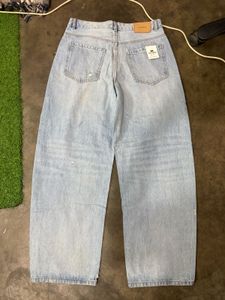 Light Wash Balloon Fit Jeans