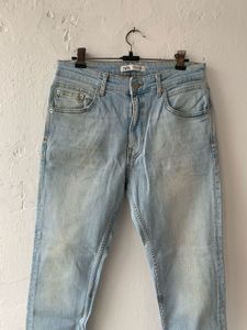 Zara Light Wash Jeans