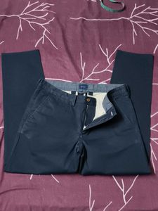 Gant Men's Dark Blue Casual Pants