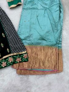 Elegant Black &amp; Teal Kurta Set