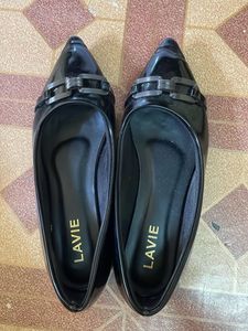 Lavie Black Patent Pointed Flats