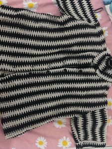 Chic Black & White Patterned Top