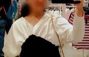Korean black and white balloon sleeves top