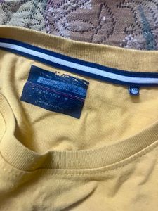 OCTAVE Yellow T-Shirt