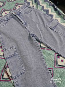 Cargo Jeans