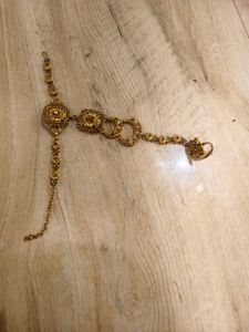 Exquisite Gold-Plated Hand Harness Bracelet