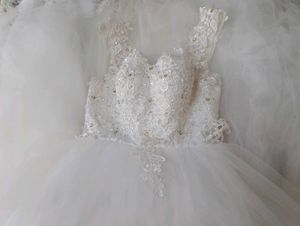 free delivery 🚚 Elegant White Bridal Gown❄️💠