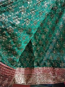 offer for today Elegant Emerald Green Silk Saree