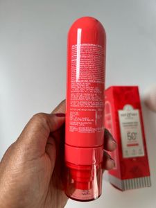 DOT &amp; KEY Strawberry Dew Sunscreen Mist SPF 50+