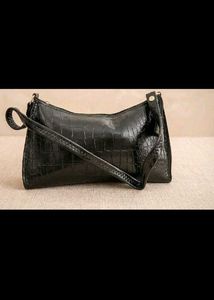 ✨Black Croc Texture Shoulder Bag  Brand+Freebie