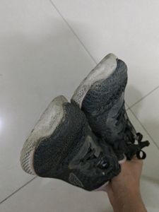 Used Shoes Redtape