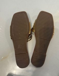 Stylish Gold Strap Flat Sandals