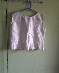 Elegant White Sleeveless Blouse
