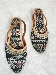 Floral Beautiful Heel 💖