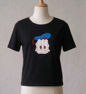 An elegant donald duck T- Shirt