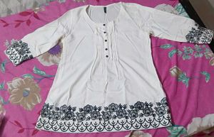 Cream Kurta with Blue Floral Embroidery