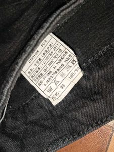 Black Jeans - Stylish &amp; Versatile