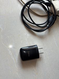 HTC USB Charger Adapter