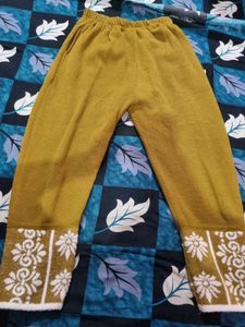 Mustard &amp; White Winter Woolen Suit Set – Pre-loved