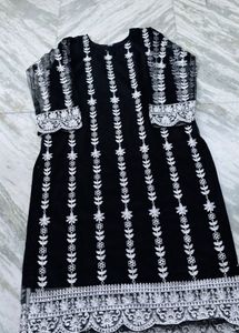 Elegant Black Embroidered Kurta Set
