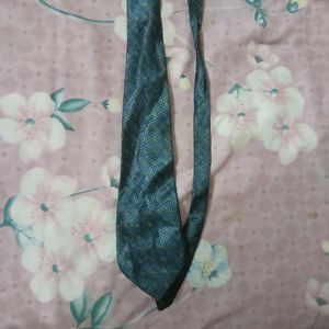 Classic Men's Tie