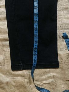 Classic dark blue Denim Jeans