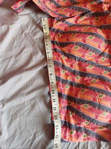 Patterned Blouse with Long Sleeves