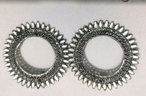 4 Earrings Set