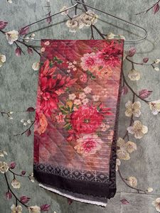 Beautiful Floral Print Saree