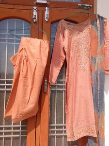 Elegant Peach Embroidered Kurta Set