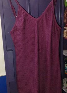 Elegant Burgundy Maxi Dress